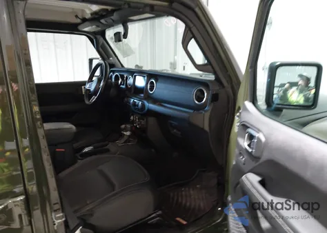 2022 Jeep Wrangler 4Xe Unlimited Sahara 4X4 from USA, damaged, VIN 1C4JJXP6XNW152943